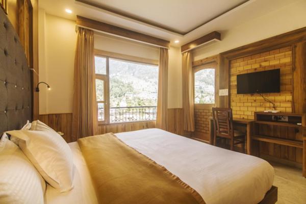 Wow Stayz2 Hotel The Lodge Dharamshala Exterior photo